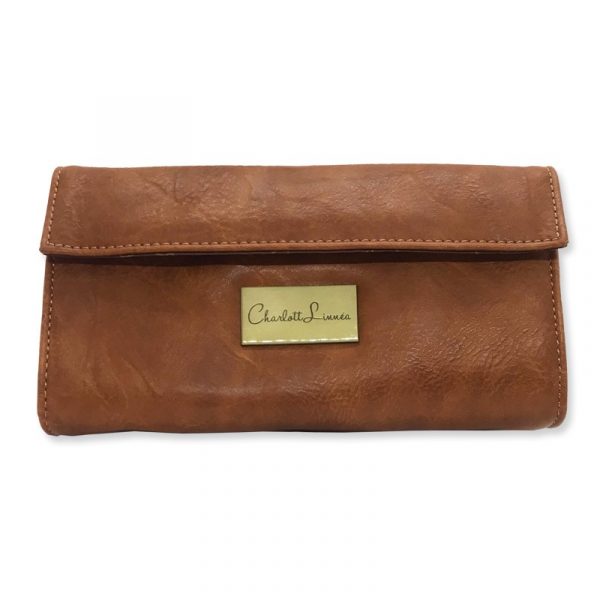 CL Garnet Brown
